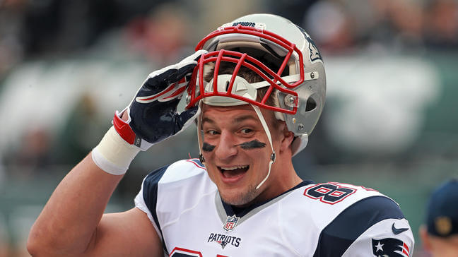 (East Rutherford, NJ, 12/27/15) New England Patriots tight end Rob Gronkowski before the NFL game against the New York Jets at MetLife Stadium on December 27, 2015. Staff photo by Matt Stone